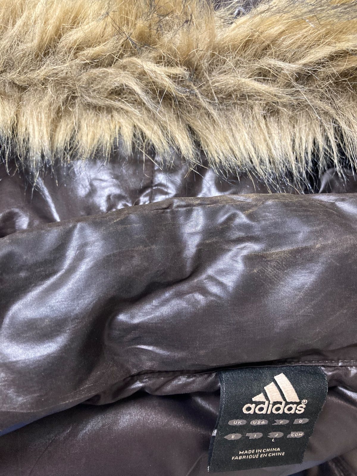 vintage adidas ナイロンブルゾン　ビーズ　y2k ファー vintage adidas ナイロンブルゾン ビーズ y2k ファー vintage
