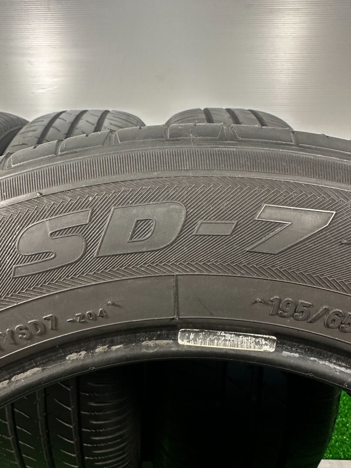 195|65R15 トーヨー