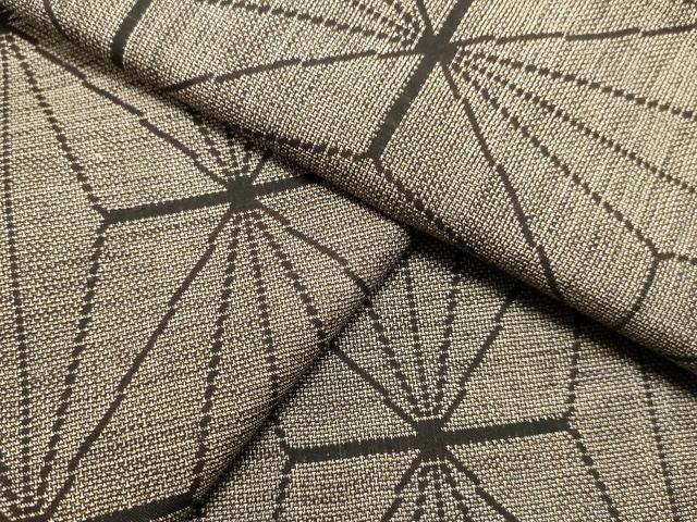 平和屋着物○本場大島紬 9マルキ 麻の葉文様 正絹 逸品 DAAT1156tw