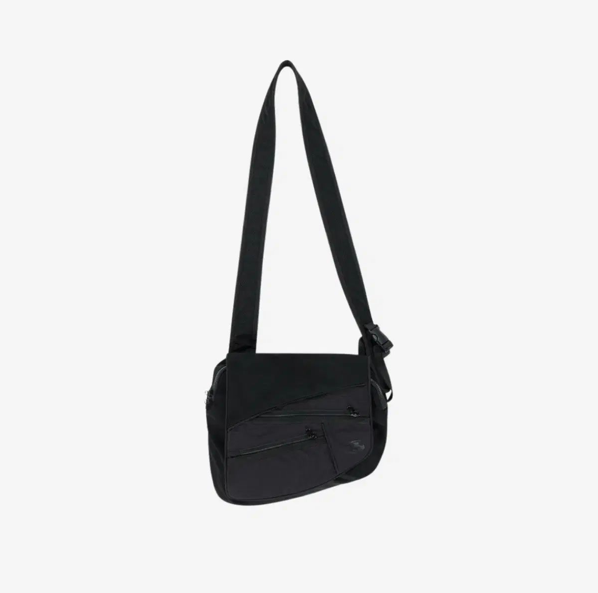 SAN SAN GEAR サンサンギア ポケット クロス バッグ ブラック