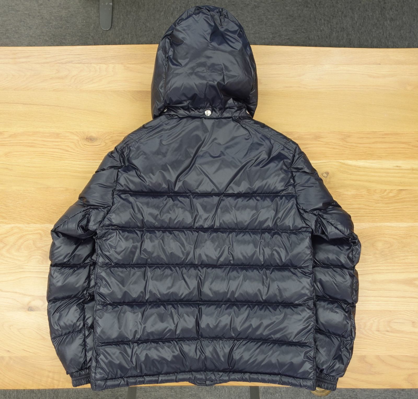ヨーロッパ買付・新品・未使用】MONCLER モンクレール ☆ ダウン
