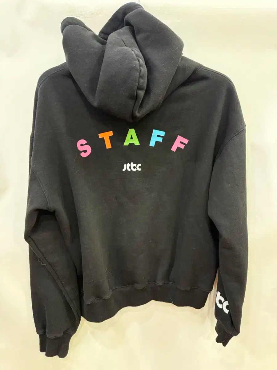 IAB Studio アイエプスタジオ スタジオ JTBC STAFF フード付き ジップアップパーカー M