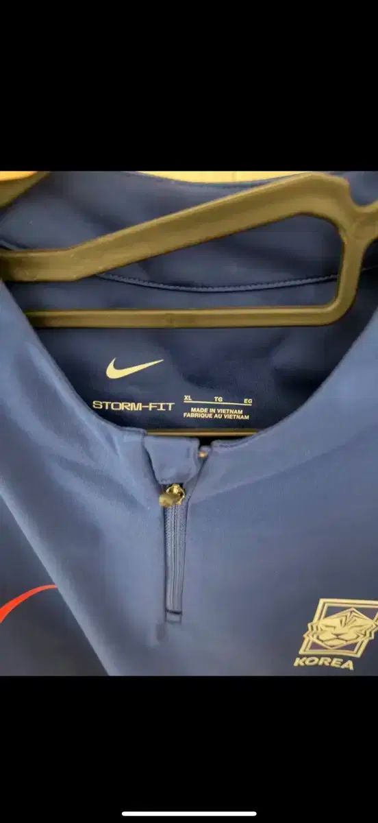 NIKE ナイキ