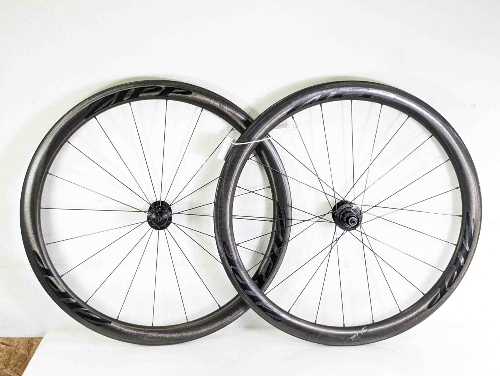 並品 Zipp ジップ 302 クリンチャー 700c Shimano 11s ホイール HO250616B