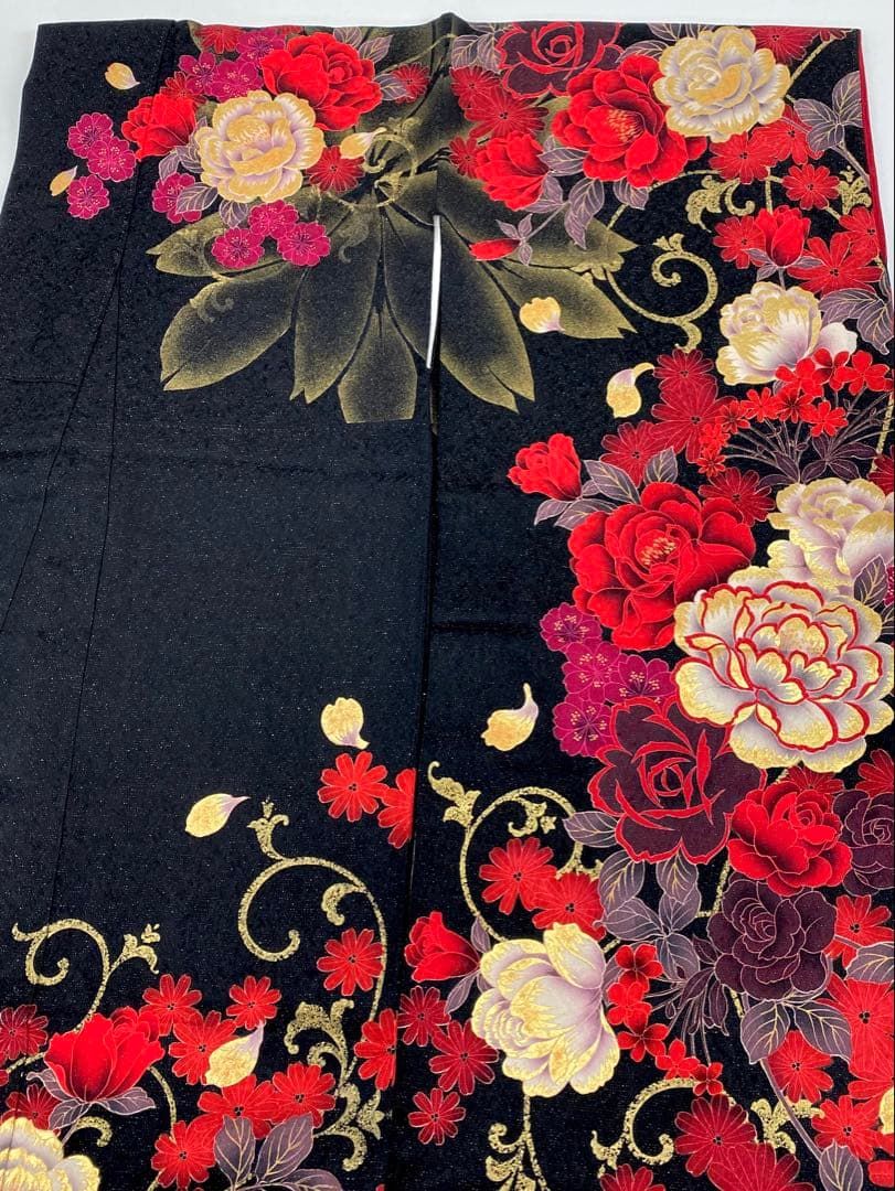 振袖 豪華 刺繍 金彩 紋意匠 大輪 薔薇 身丈171cm パールトーン 振袖 豪華 刺繍 金彩 紋意匠 大輪 薔薇 身丈171cm パールトーン