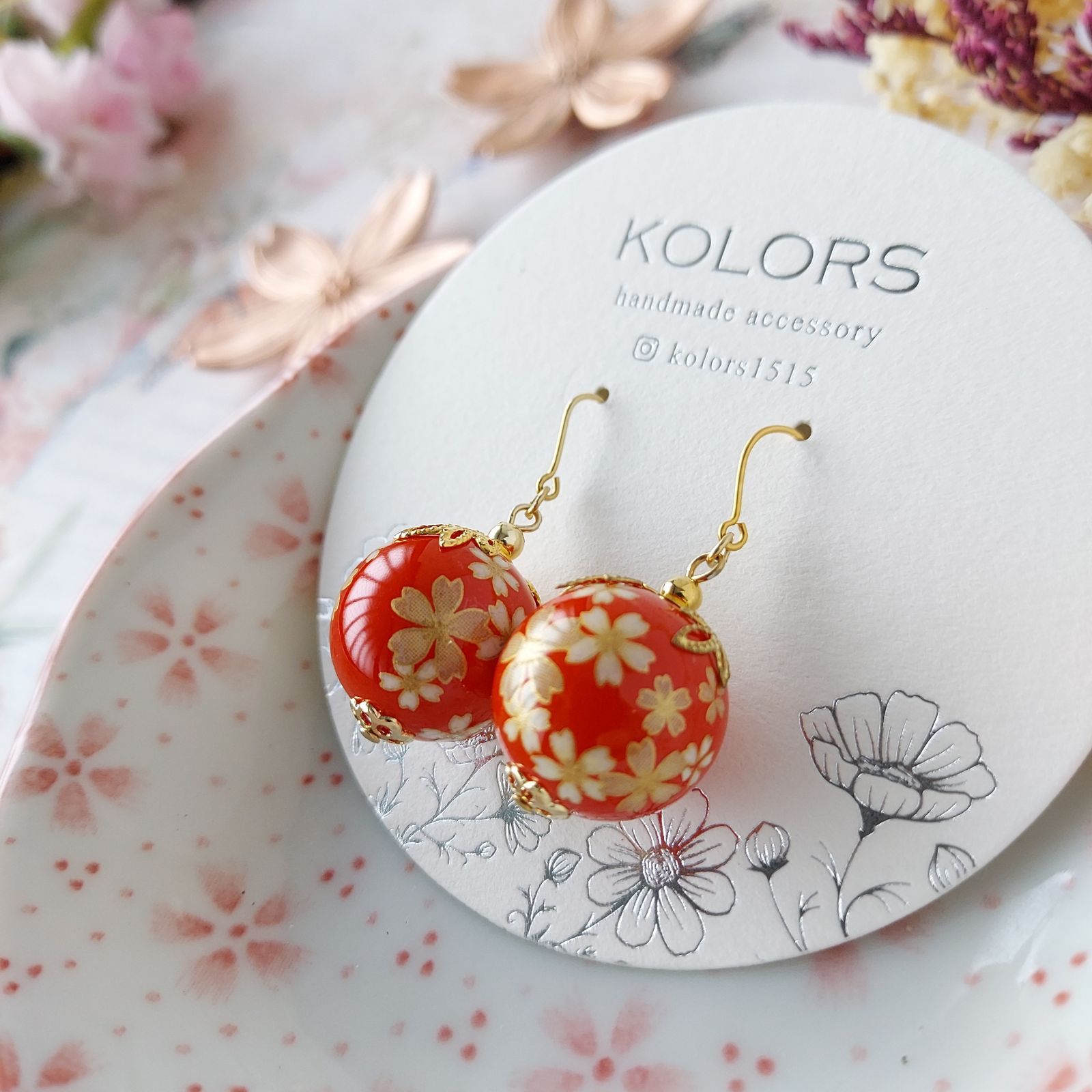 🌸【匿名発送】【ピアス or イヤリング 変更可】【*2412桜柄 🌸【匿名発送】【ピアス or イヤリング 変更可】【*2412桜柄