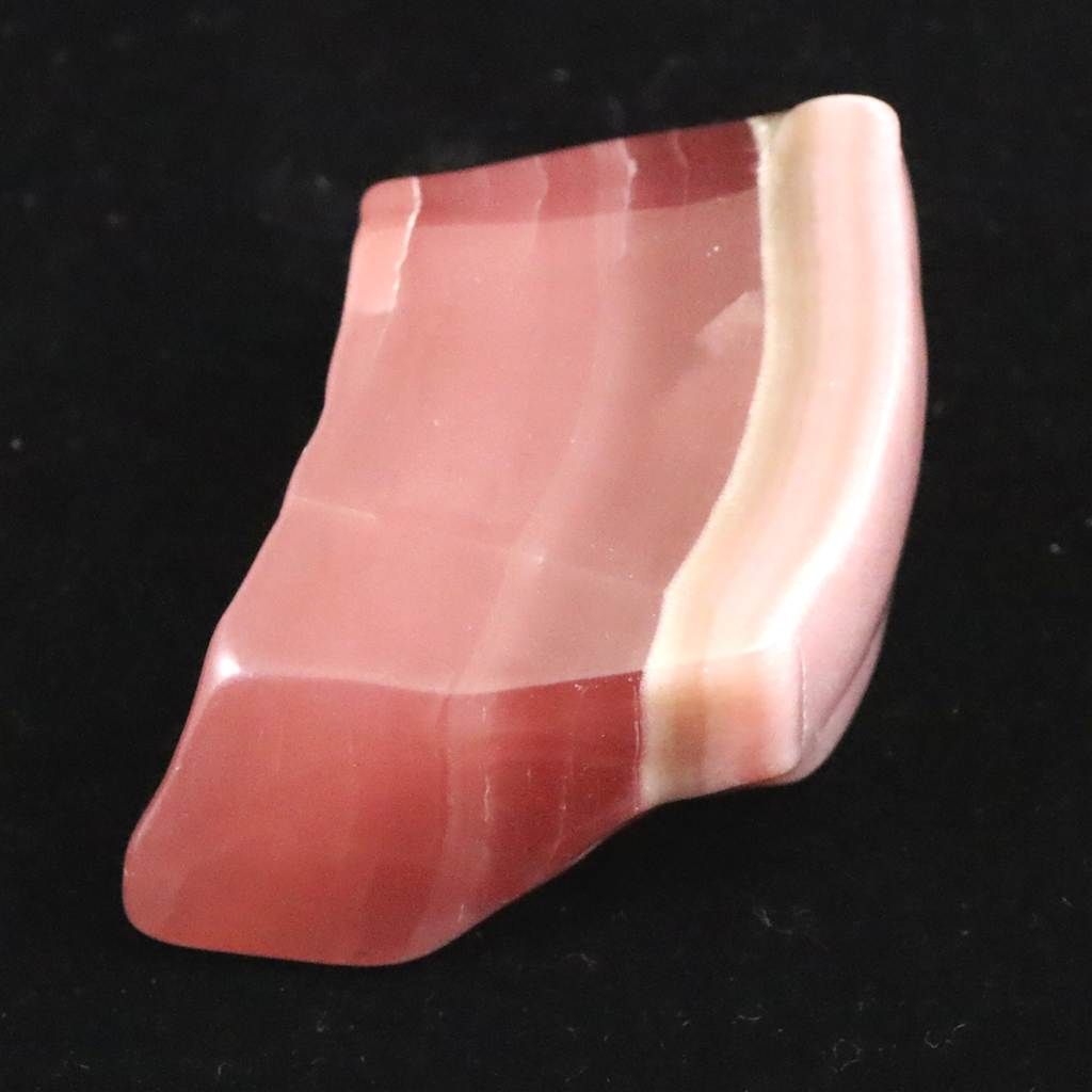 北海道 稲倉石鉱山インカローズ ロードクロサイト原石磨き 36.0g