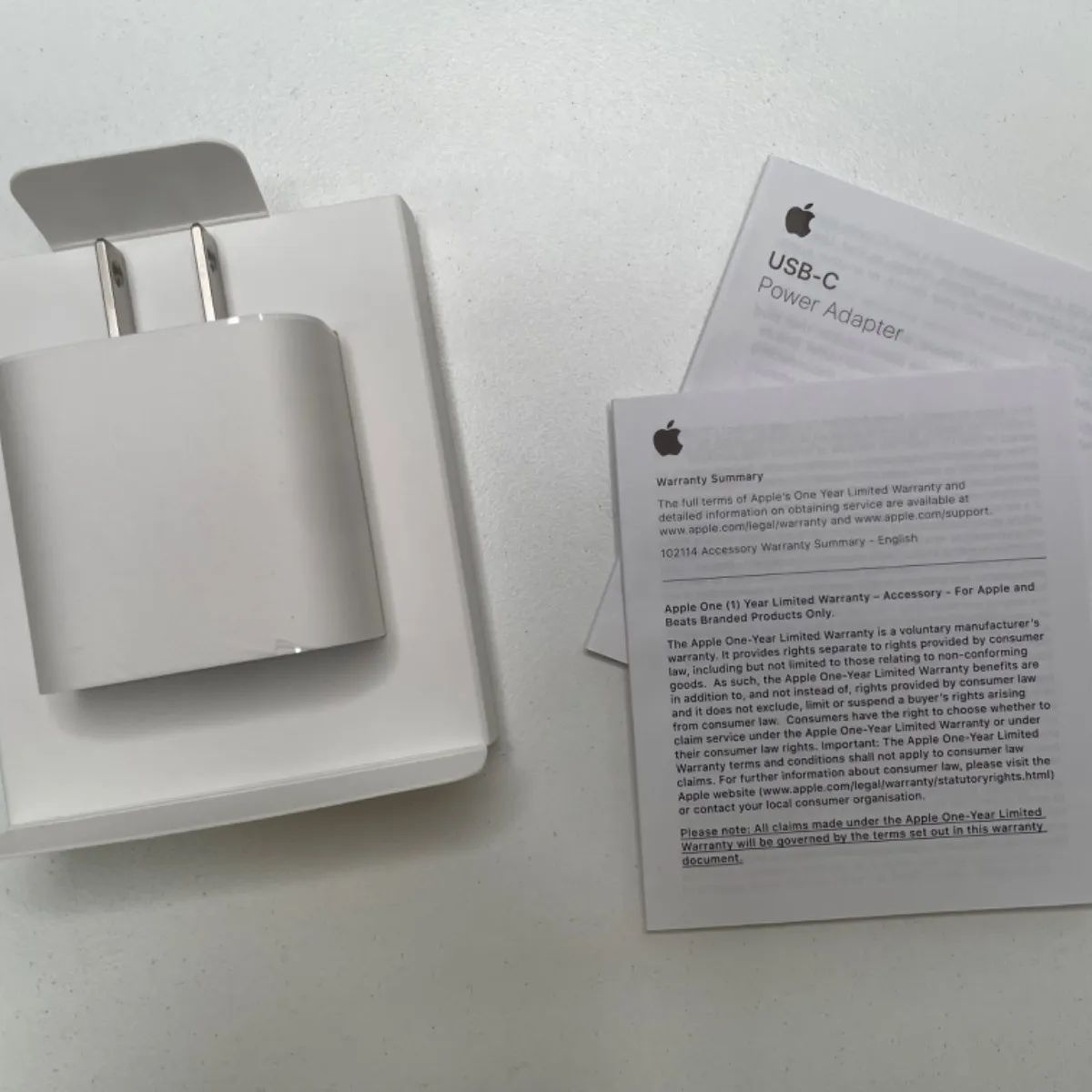 中古品】Apple 20W USB-C電源アダプタ - メルカリ