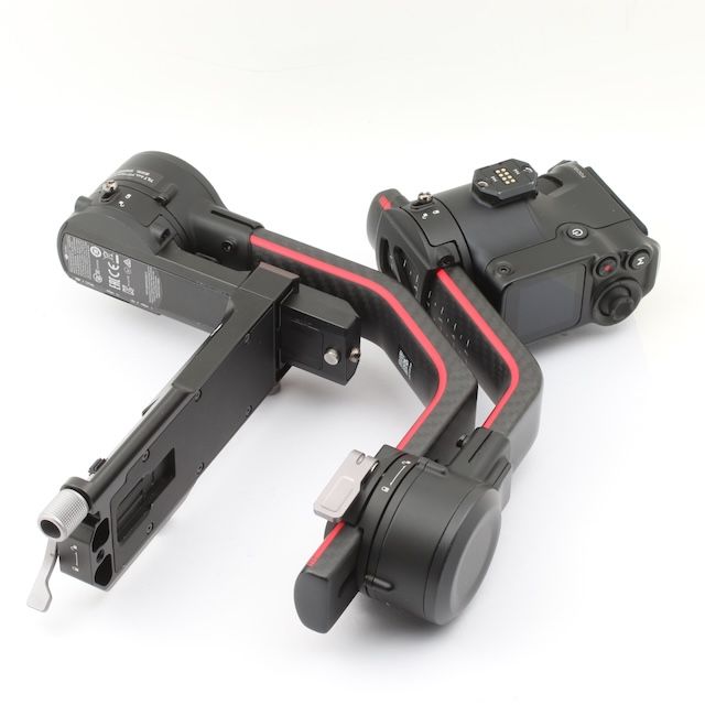 DJI