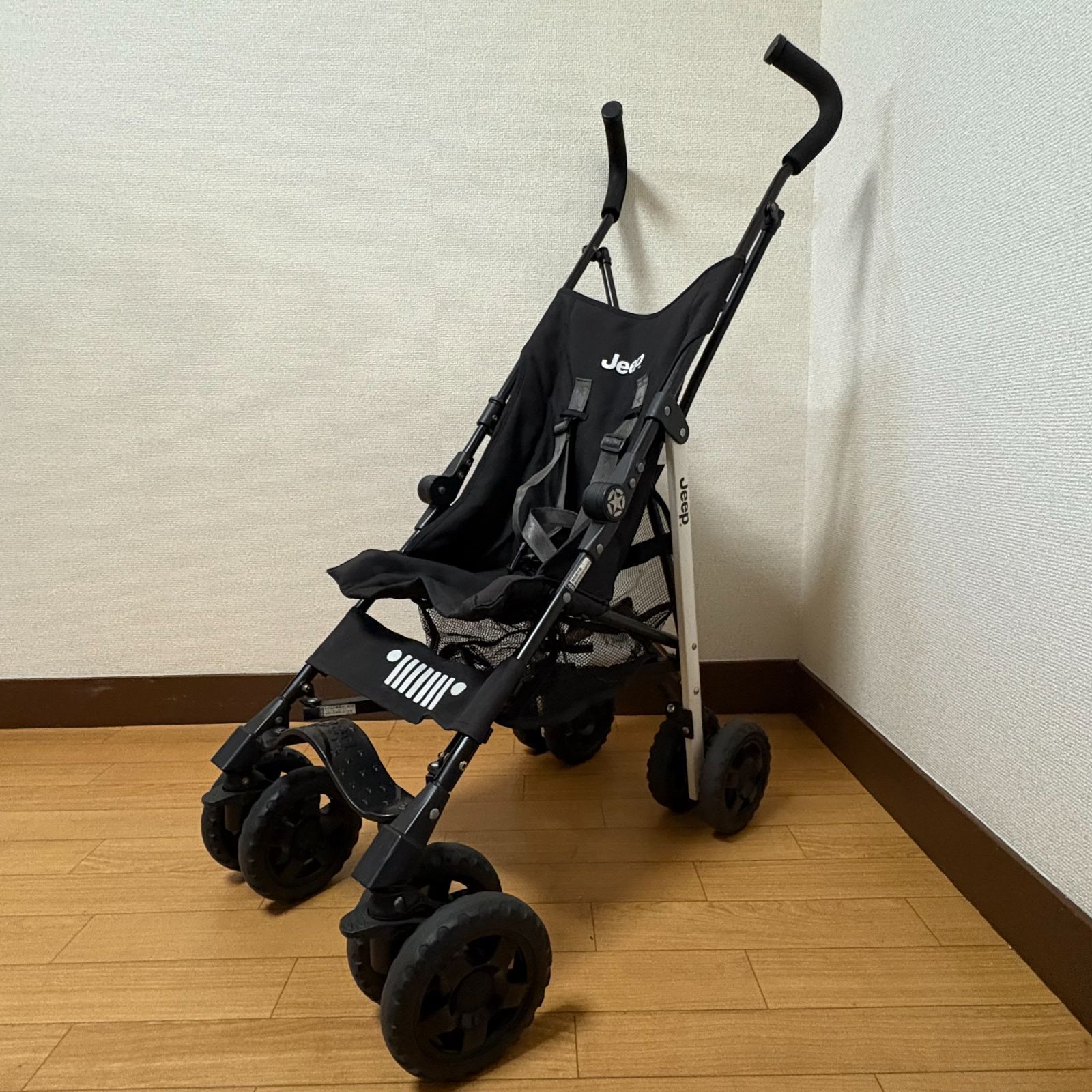 Jeepアドベンチャー ベビーカー B型 バギー ホワイト - メルカリ