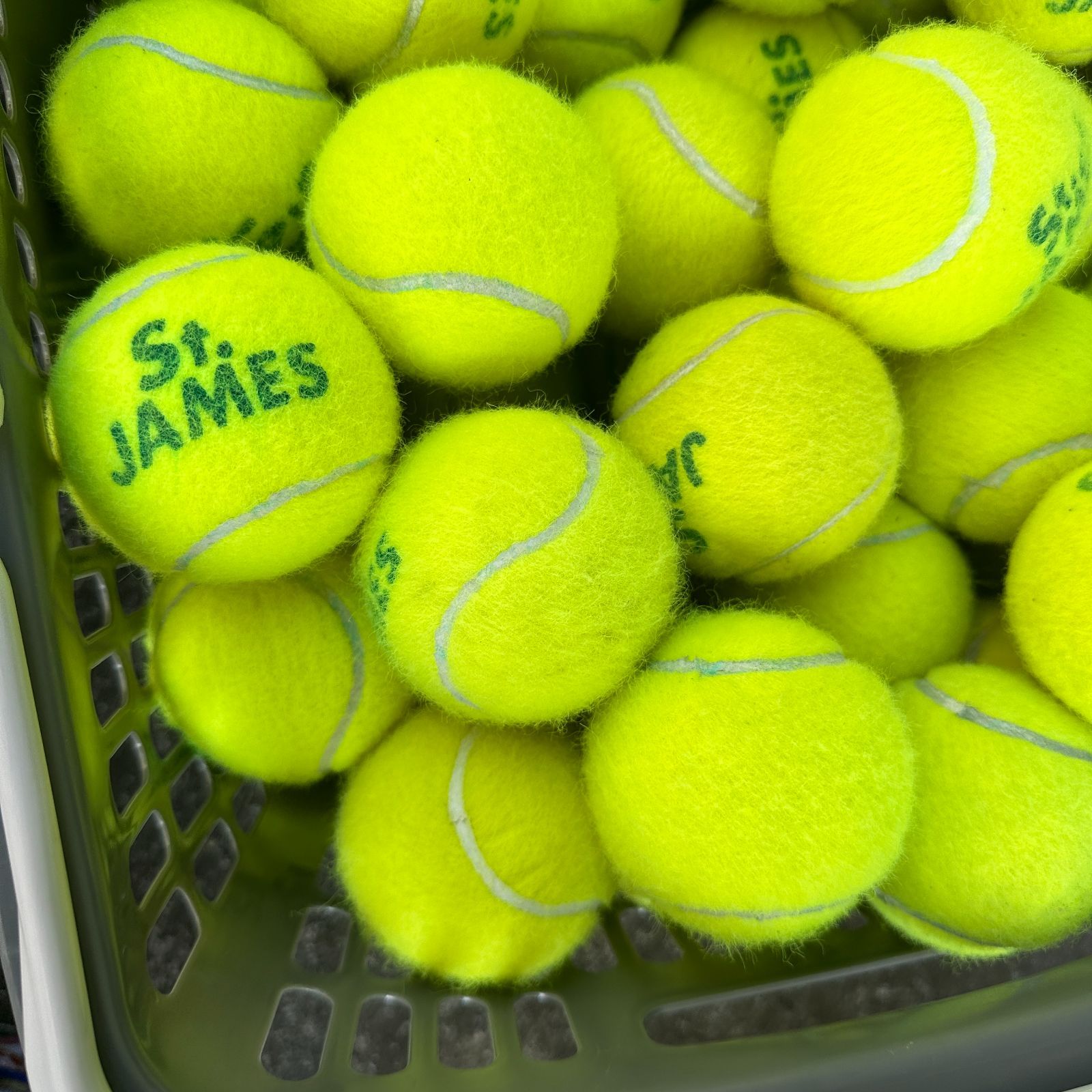St. JAMES 中古テニスボール 110球 冷たく