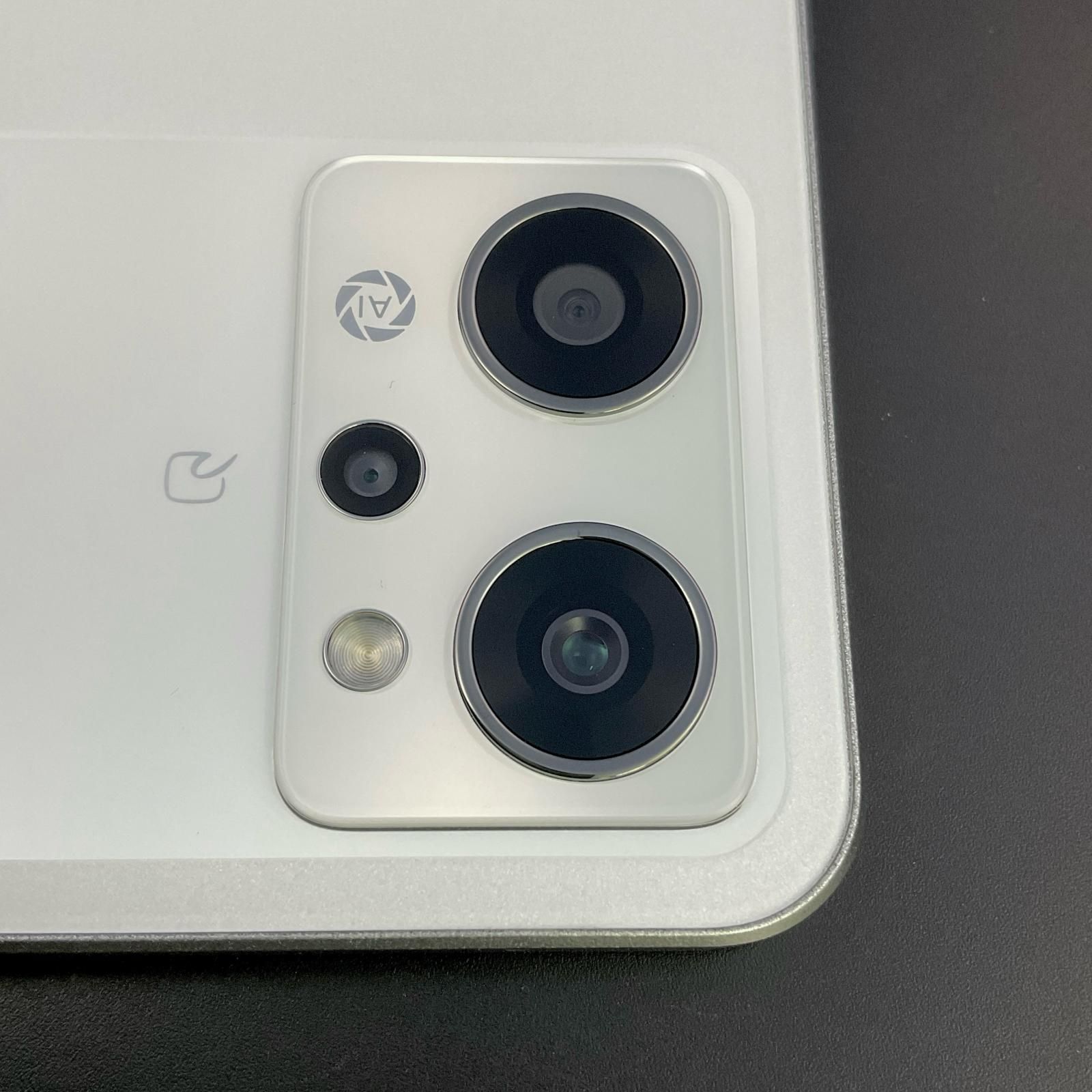 【超美品】OPPO Reno9 A（A3010P）ムーンホワイト Reno 新品未開封 Y!Mobile版SIMフリー OPPO Reno9 A [ムーン