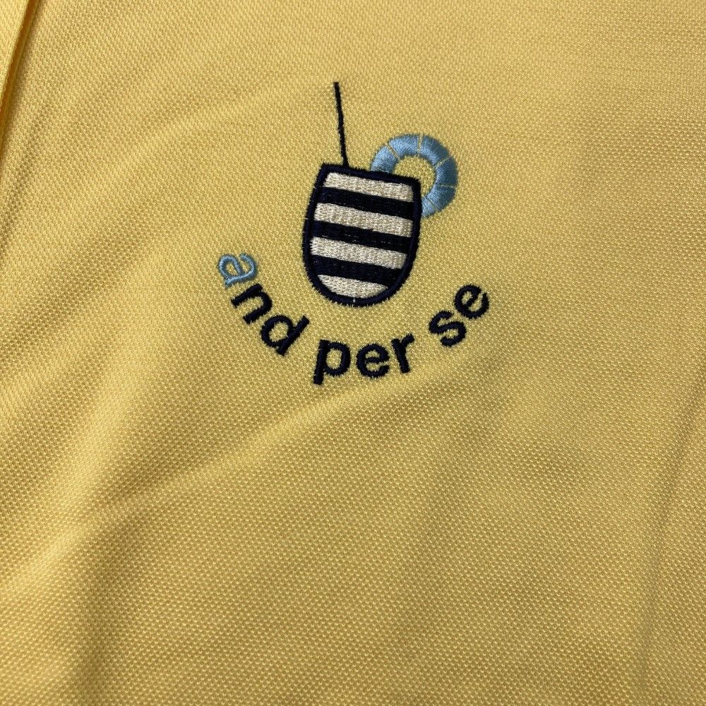 サイズ：M AND PER SE アンパスィ  半袖ポロシャツ 総柄 イエロー系 [240101431270] ゴルフウェア レディース ストスト サイズ：M AND PER SE アンパスィ 半袖ポロシャツ イエロー系