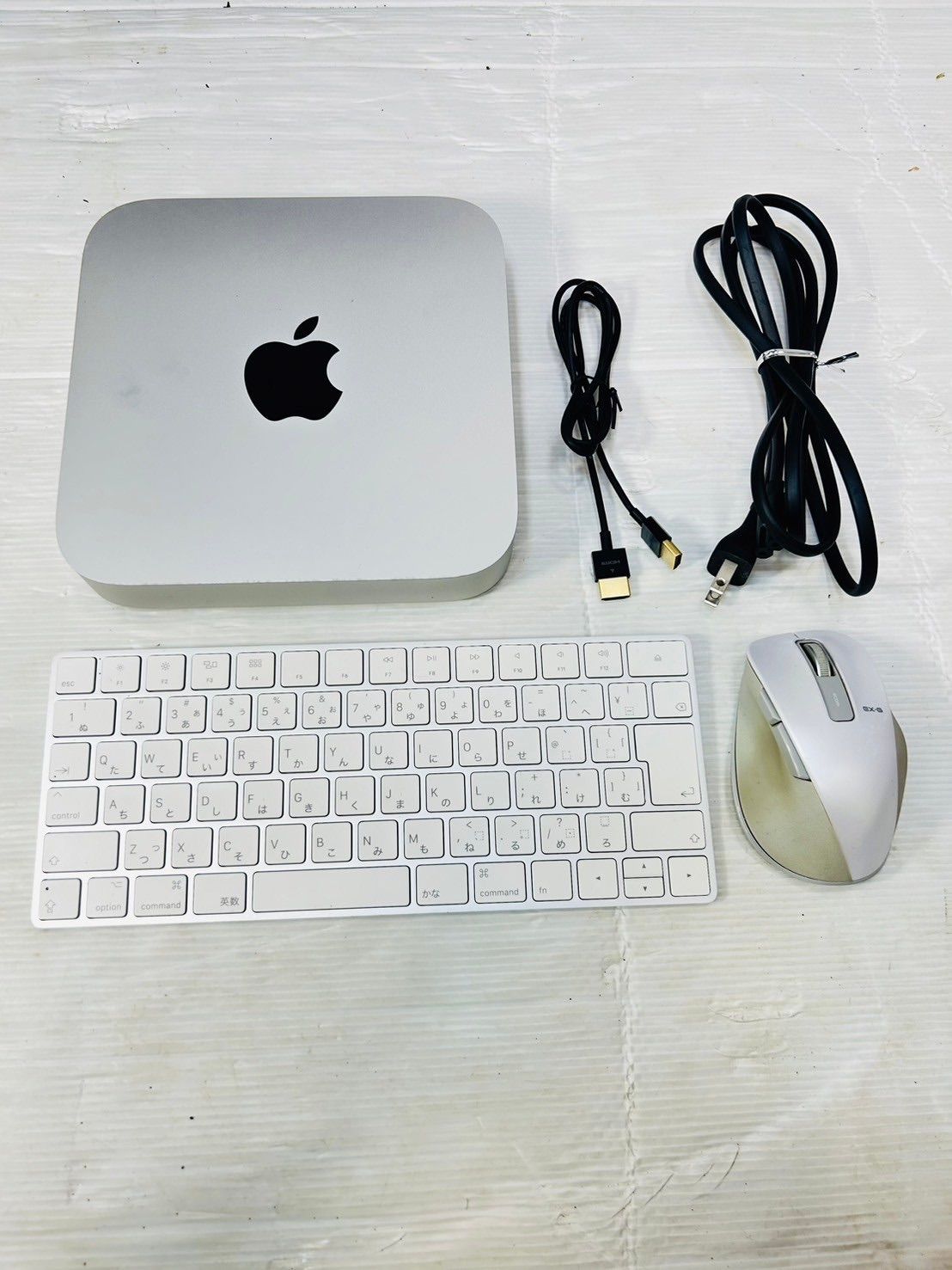 Apple Mac mini M1 A2348　8GB SSD 256GB