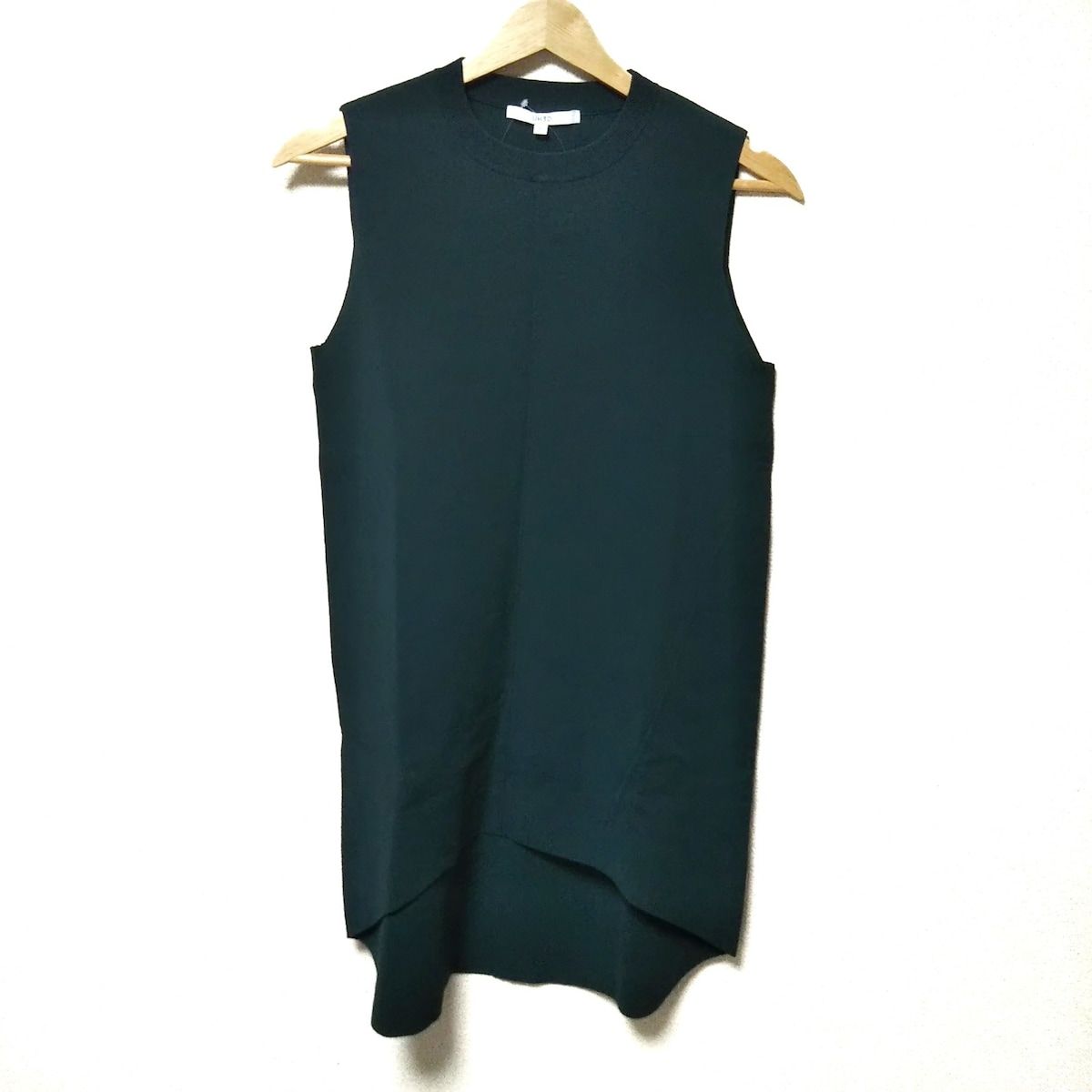 UN3D. アンスリード チュニック サイズF レディース - ダークグリーン クルーネック ノースリーブ ニット