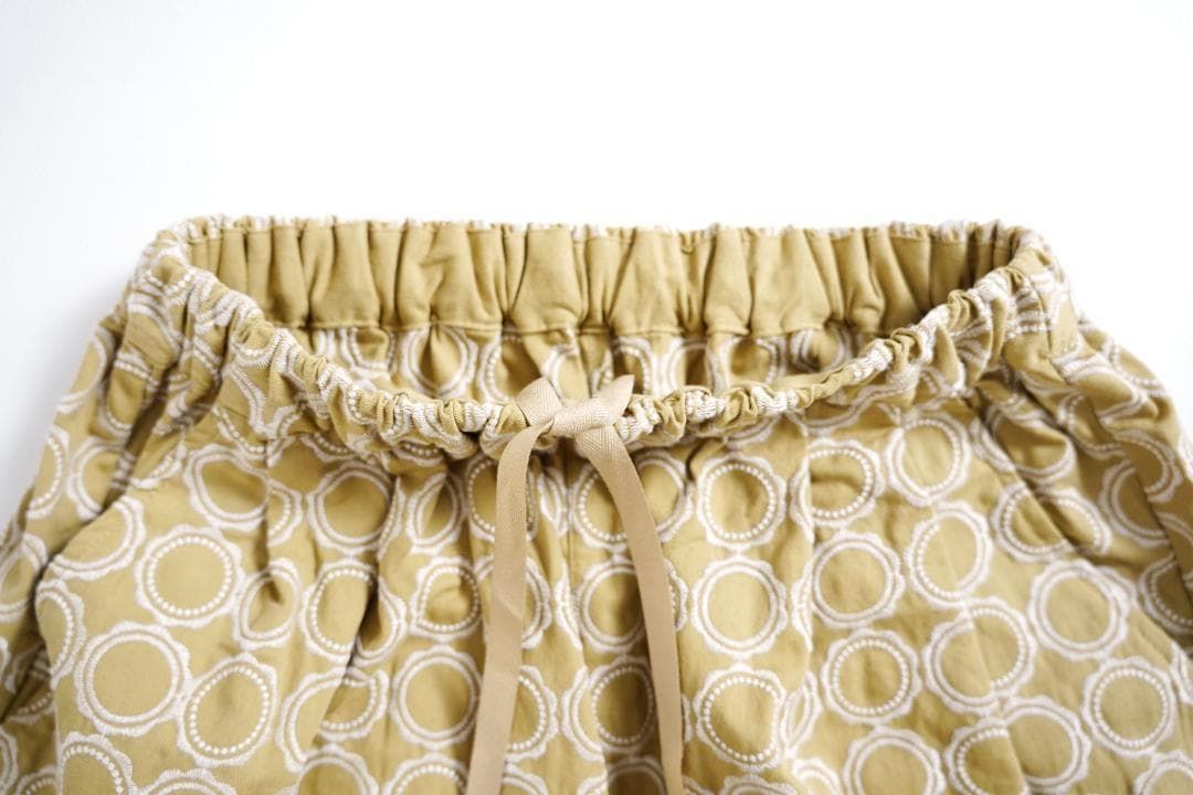 リングタイル刺繍