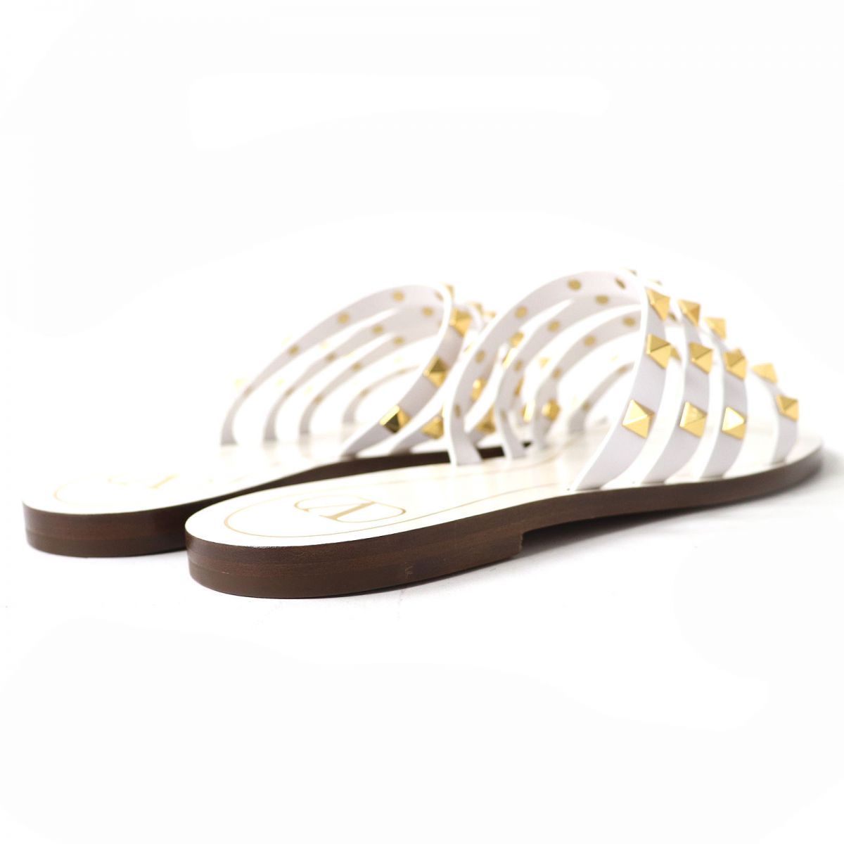 未使用品△ヴァレンティノ ガラヴァーニ ロックスタッズ付 フラット  