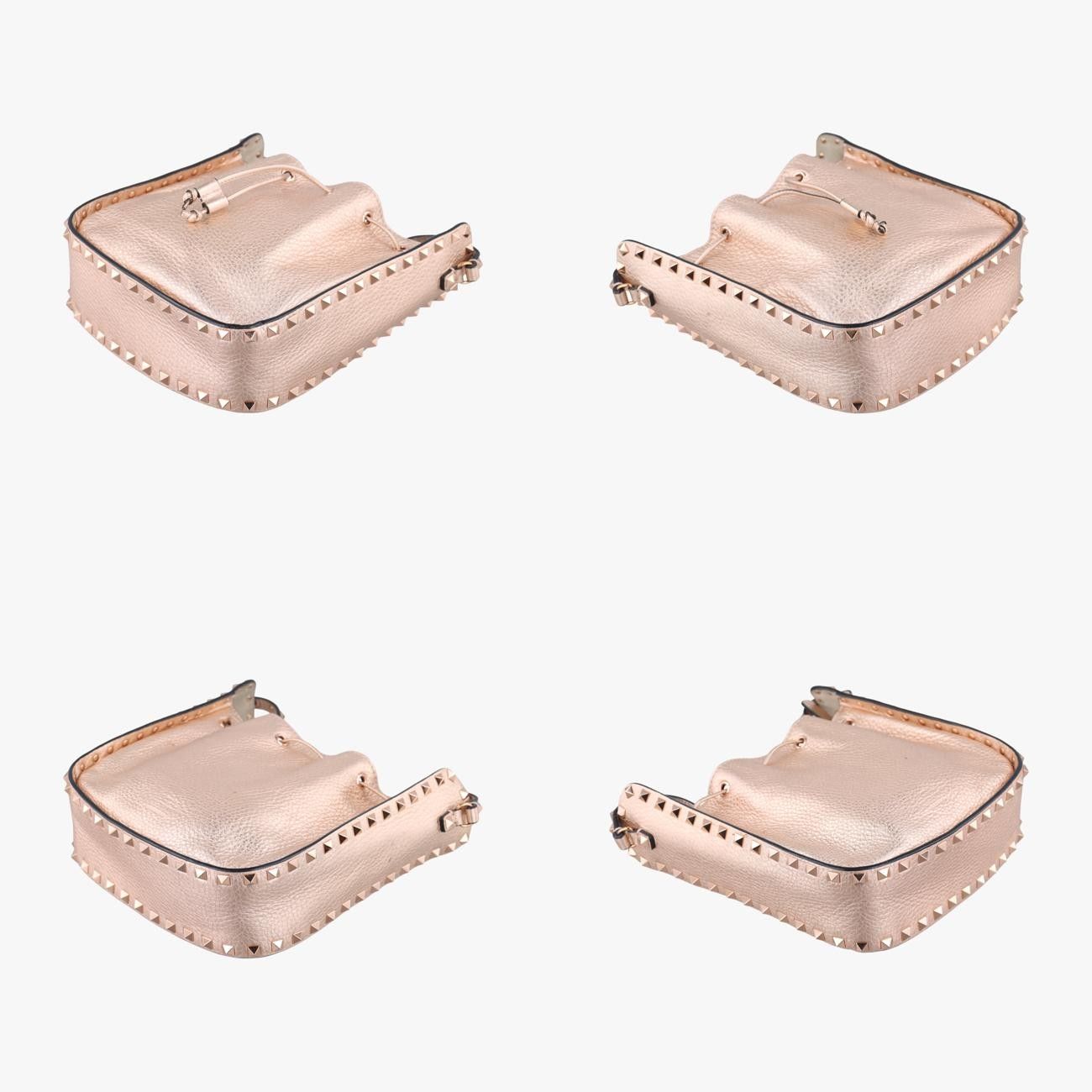 ゴールド レザー