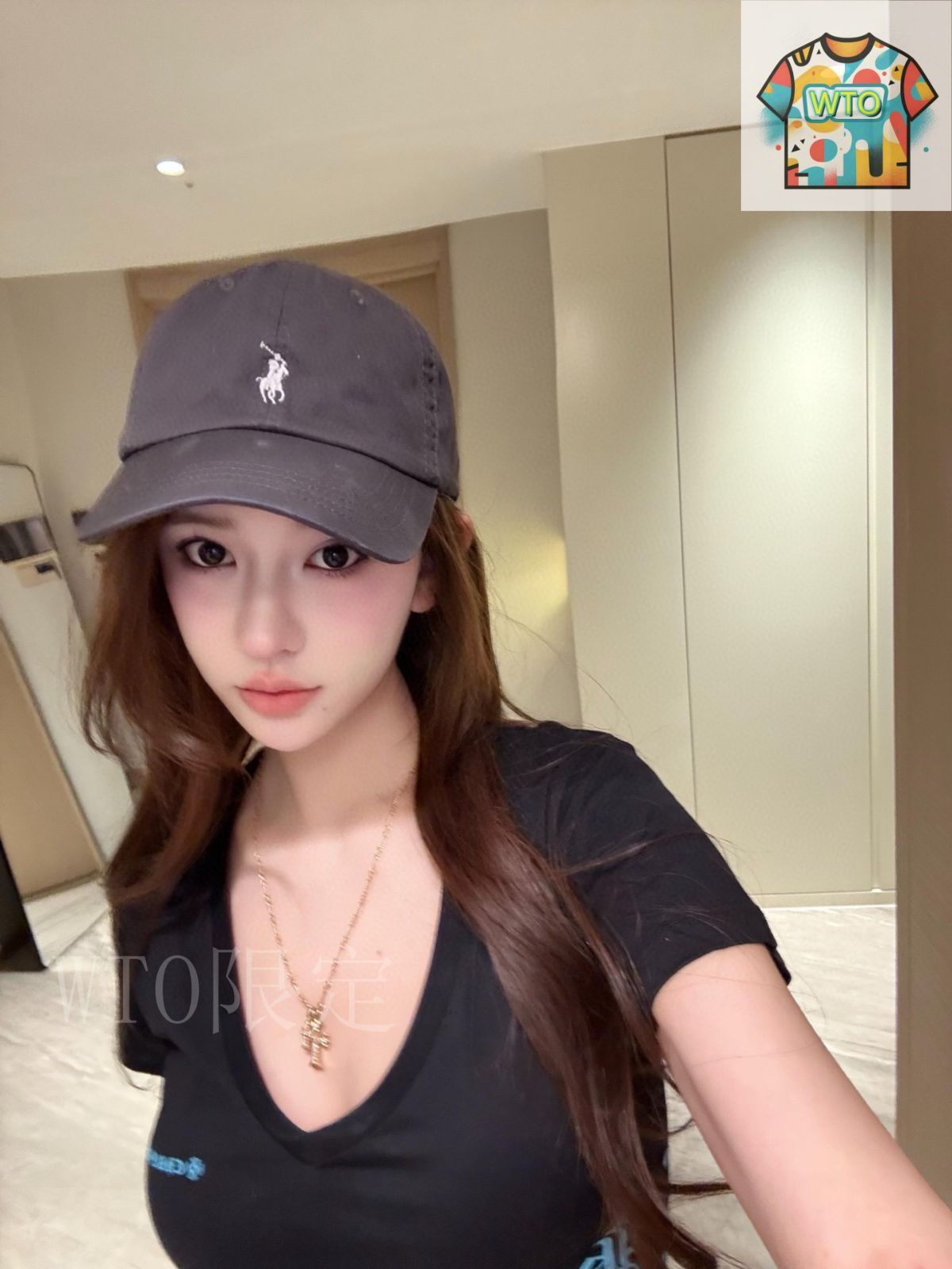 CHROME HEARTS クロムハーツ Vネック Tシャツ CHROME HEARTS (クロムハーツ) Neck Logo L/S Tee ネックロゴ CH