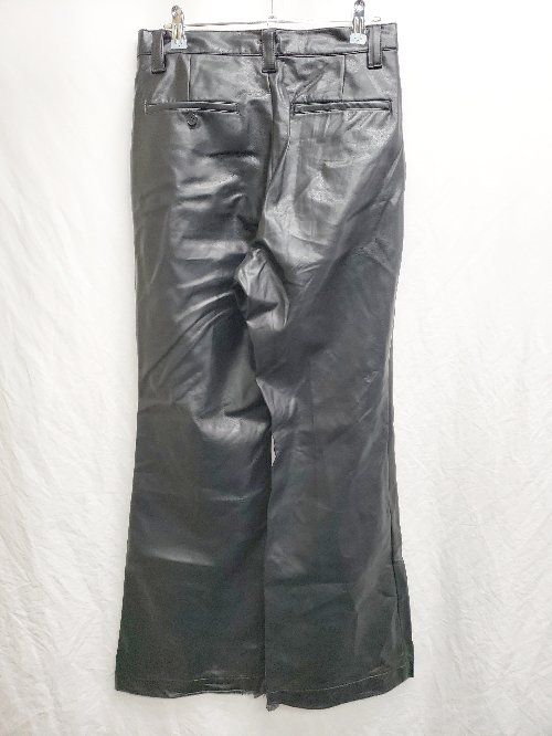 ◇ Θ soerte ソエルテ フェイクレザー フレア パンツ サイズ2