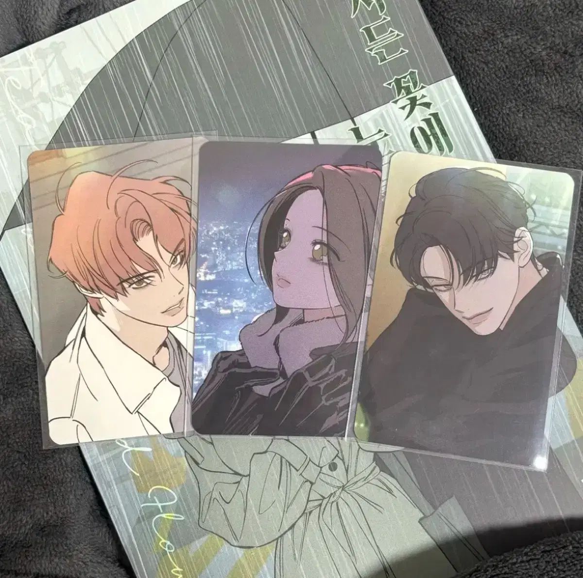 枯れた花に涙 トレカ はがき ステッカー しおり 4カット 本 3 4巻