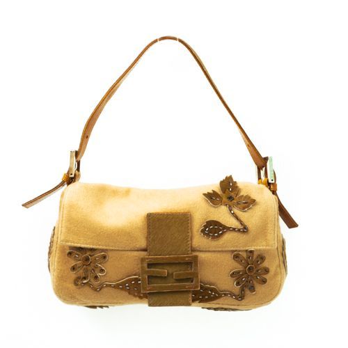 FENDI　ハラコ　マンマバケット　ワンショルダー　セミショルダー　バッグ 楽天市場】【バッグ】FENDI フェンディ マンマバケット