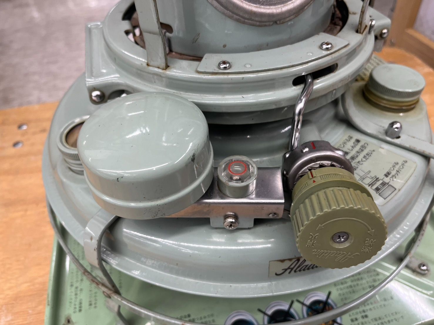 A アラジン ブルーフレームストーブ 割引 石油ストーブ J380003 耐震