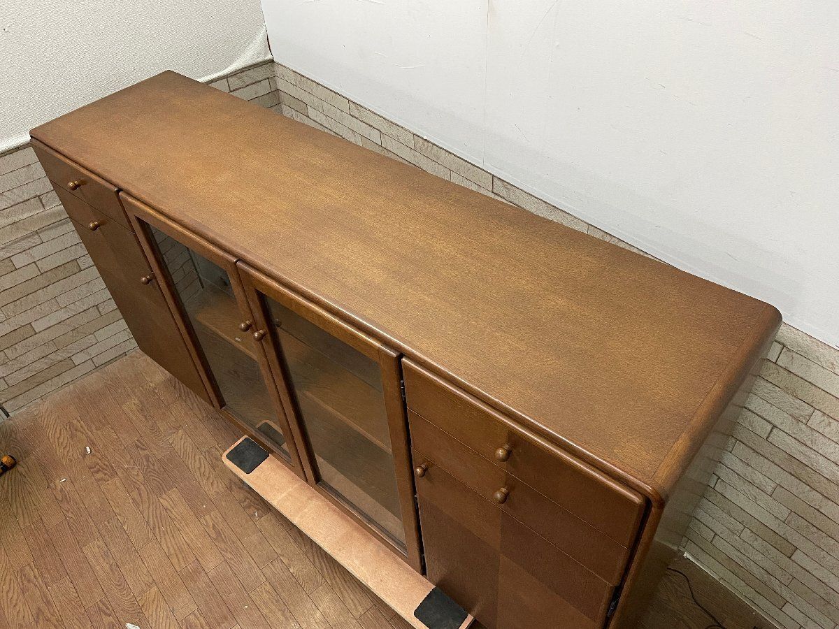 木製収納家具