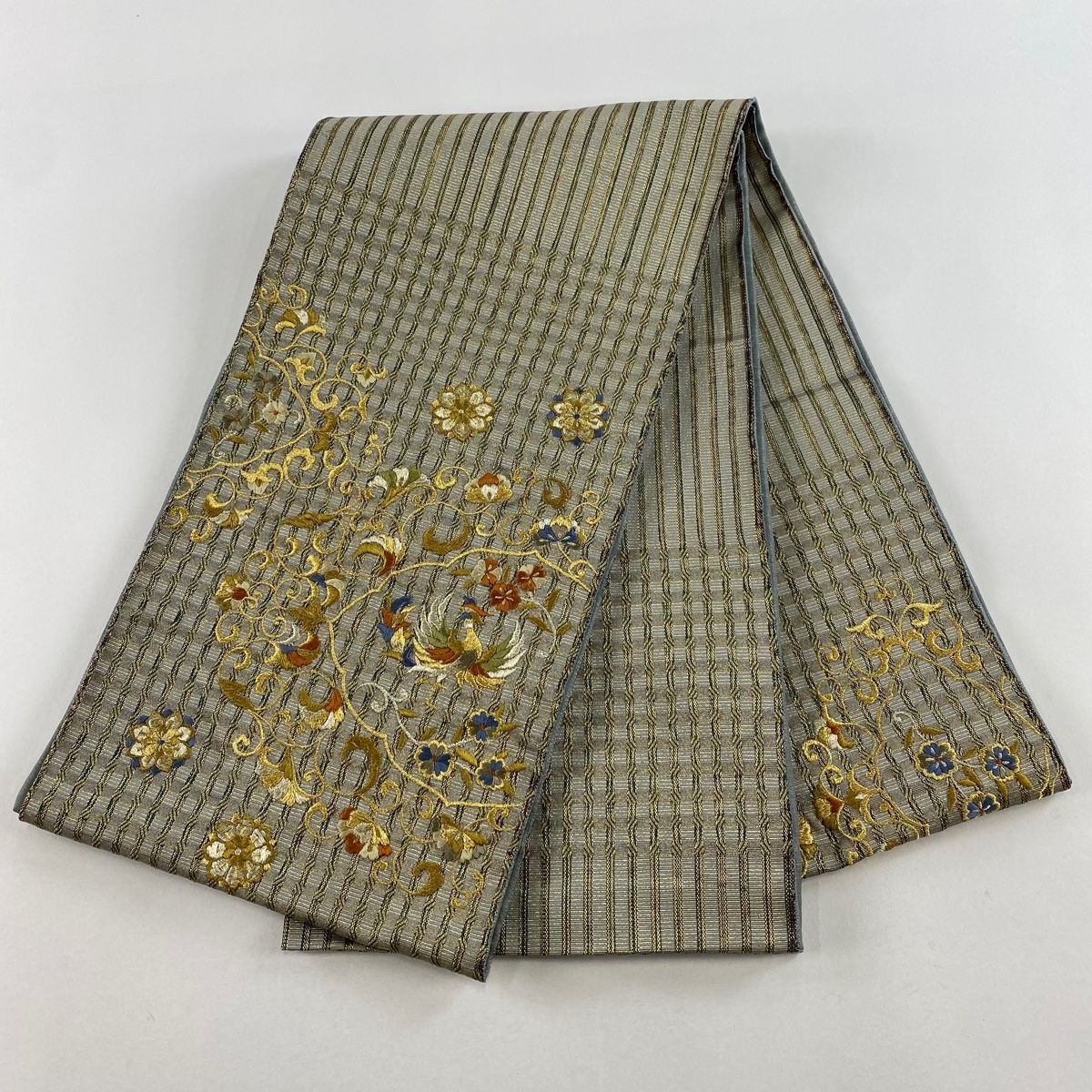袋帯 美品 名品 鳳凰 花唐草 金銀糸 刺繍 灰色 お太鼓柄 正絹