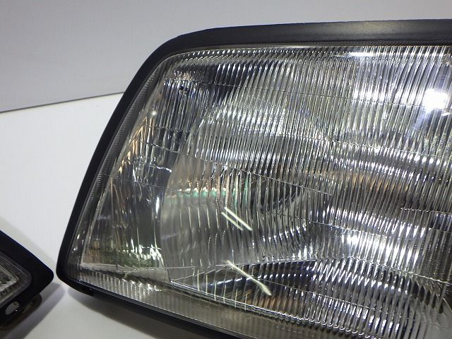 ボンゴ ヘッドライト左右 ハロゲン SK P0220 コーティング バネット 250927050