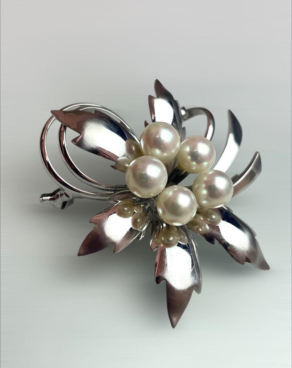 シルバー(銀製) ・あこや真珠 パール 6mm 花モチーフ ブローチ