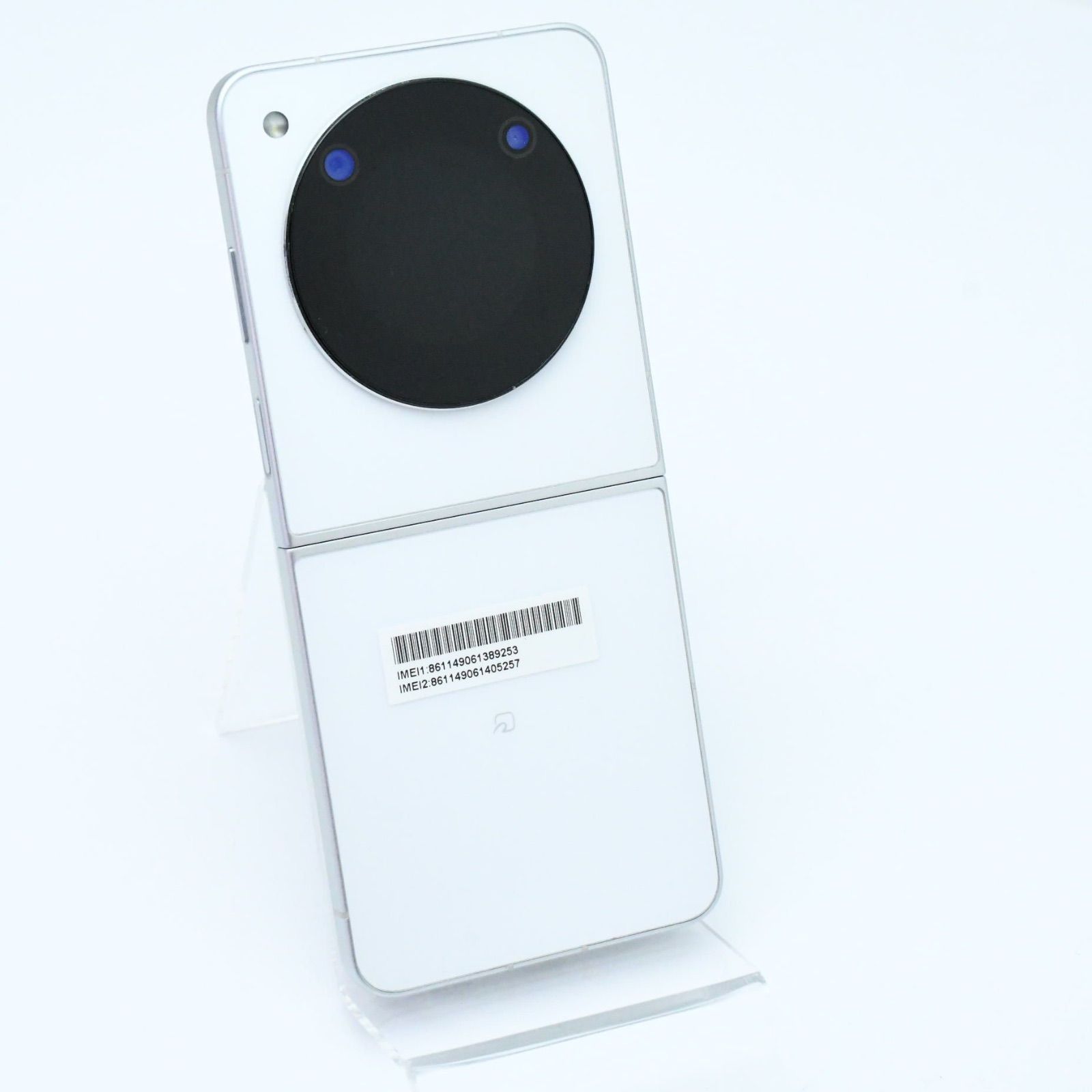 美品＊付属品完備】SIMフリー Libero Flip A304ZT ホワイト セール