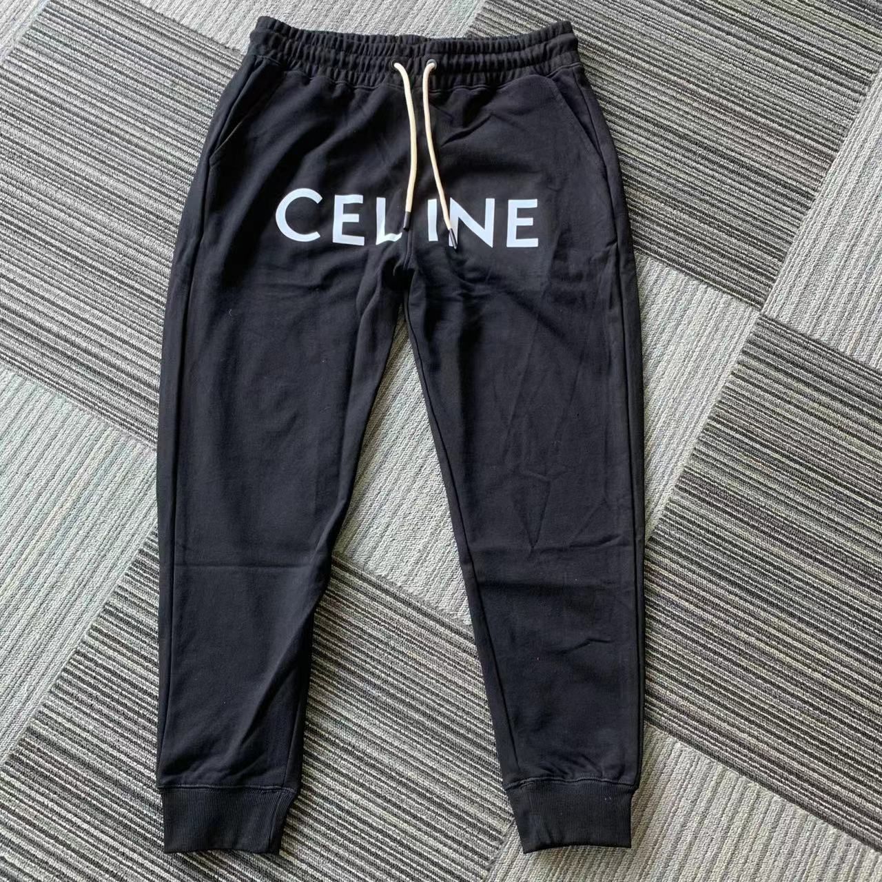 新品 CELINE セリーヌ ホワイトロゴ スウェットパンツ男女兼用 - メルカリ