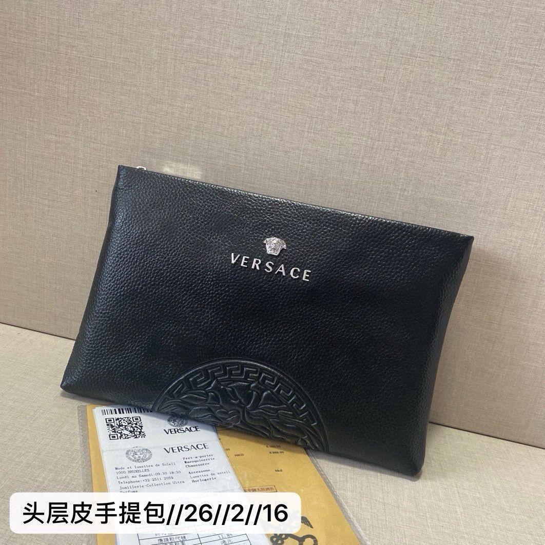 K*A様 ヴェルサーチ　レザーベルト 本日特価] ヴェルサーチ Versace 高級レザー ベルト＆バッグ