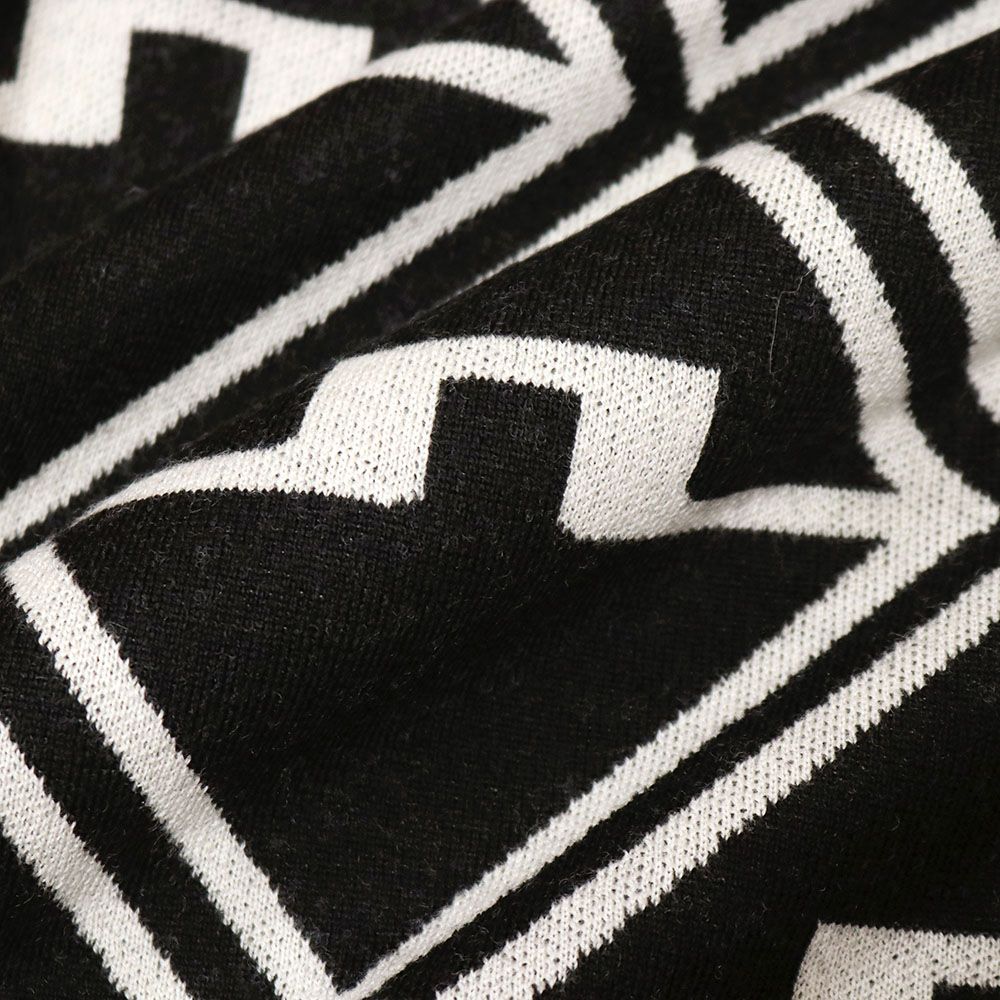 ジェイリンドバーグ 黒