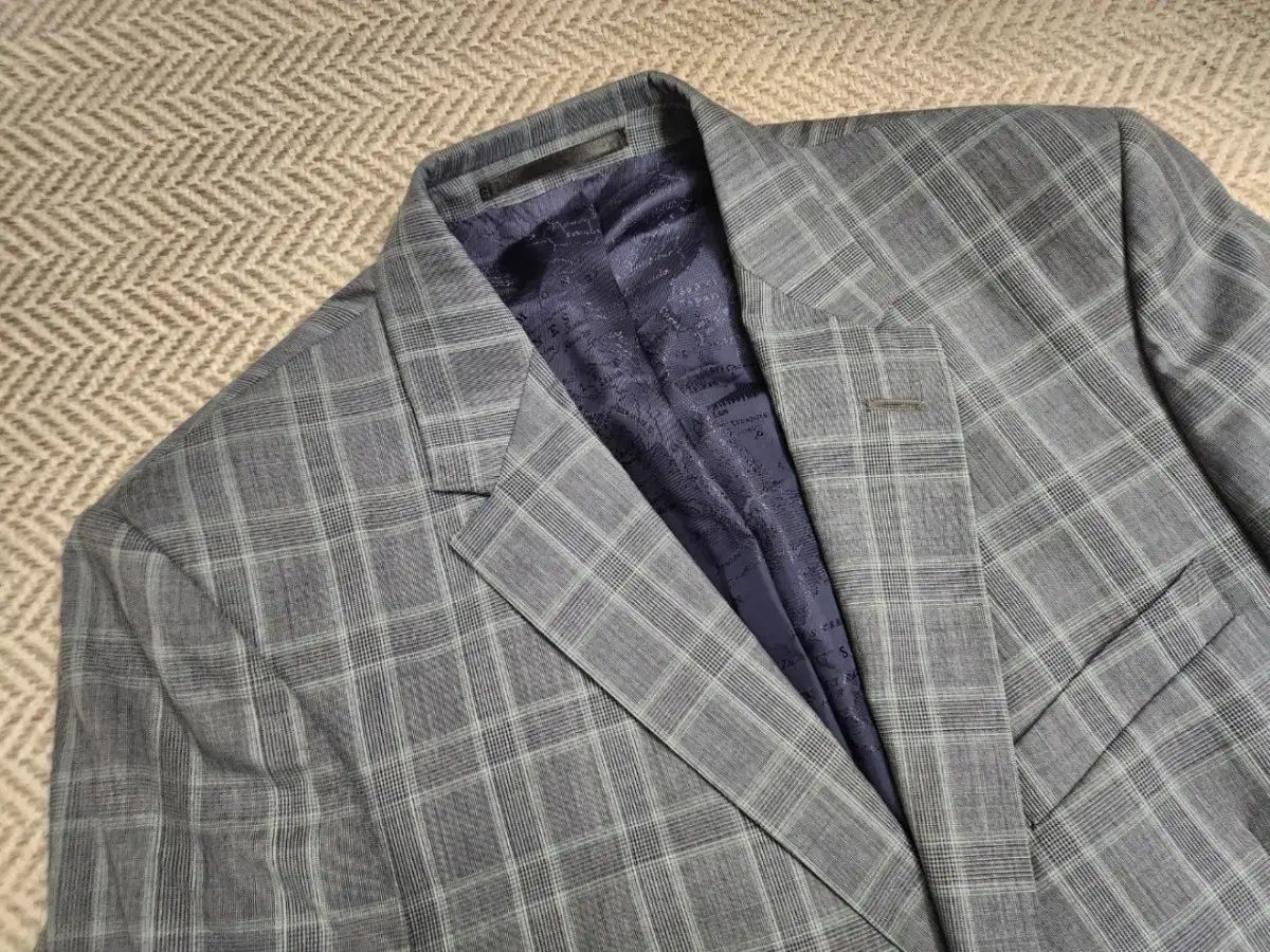 PAUL SMITH