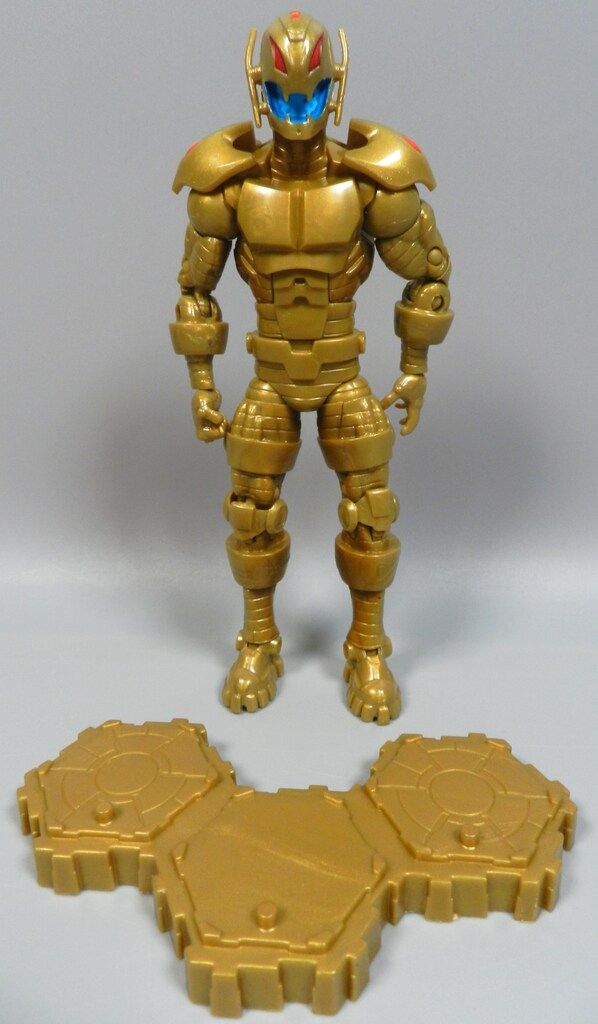 HASBRO MARVEL UNLIMITED PLUS GOLD ULTRON 6インチ
