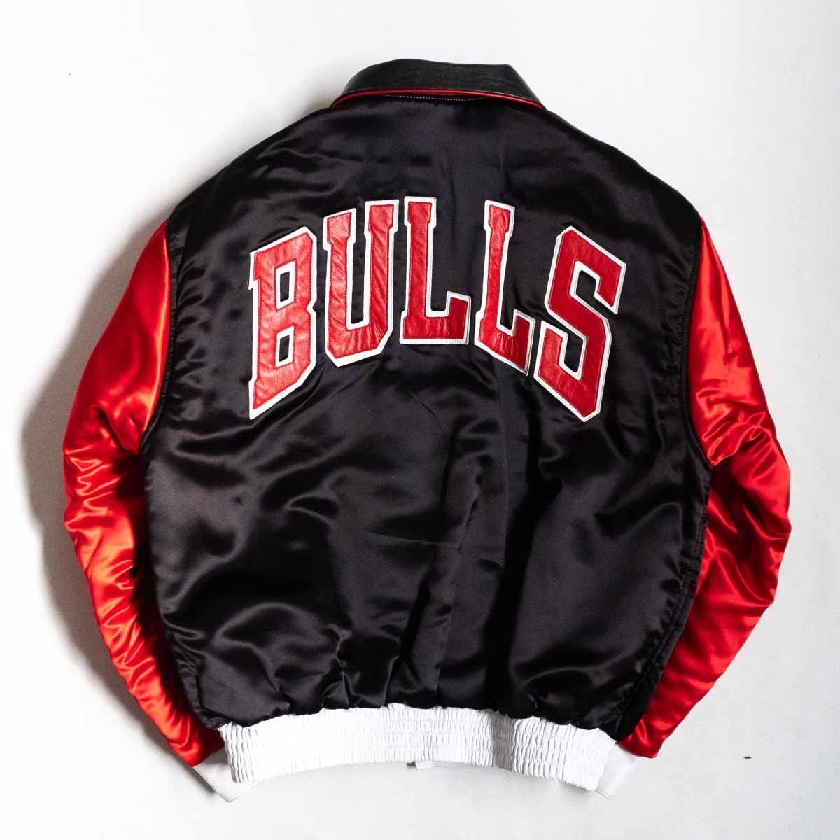 オールブラックJEFF HAMILTON CHICAGO BULLS スタジャン