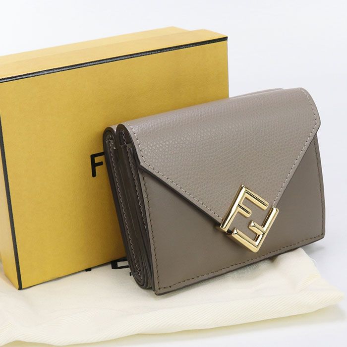 FENDI フェンディ FFダイヤモンド 8M0480 三折財布 レザー レディース