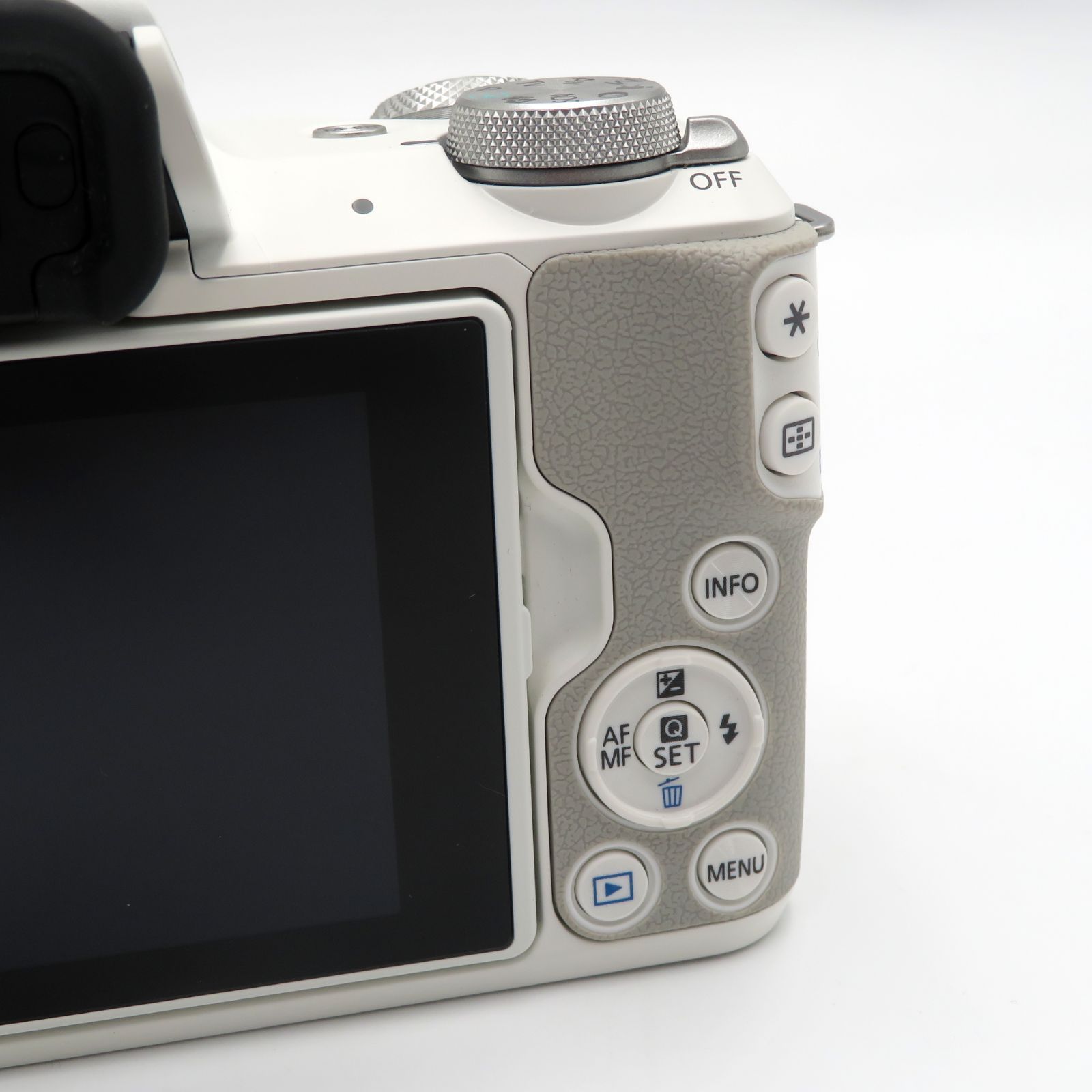 CANON キャノン EOS KISS M2 ミラーレス 一眼レフ カメラ