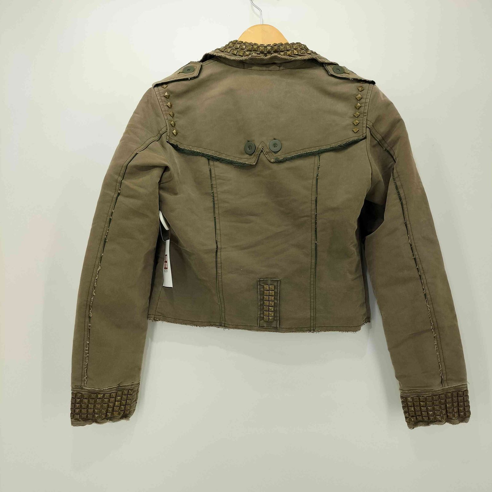 ユーズドフルギ USED古着 RA-RE イタリア製 スタッズ クロップド