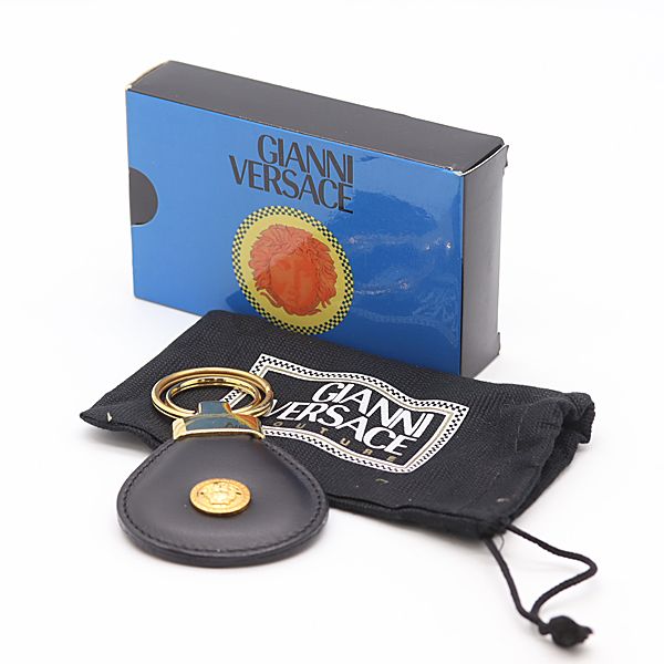 美品 ヴェルサーチ キーリング キーホルダー 箱 カード 付属品 メデューサ 箱付 美品 ヴェルサーチ メデューサ ブラック キーリング