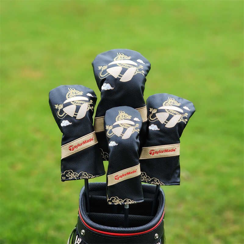 TaylorMade テーラーメイド ゴルフクラブカバーゴルフ ヘッド カバー 4点セット ブラックXゴールド