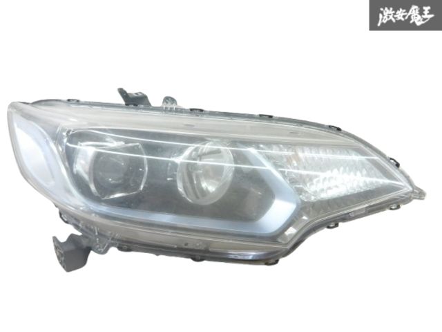 ホンダ フィット 右ヘッドライト 61RLVZK4KhL._UF350,350_QL50_.jpg