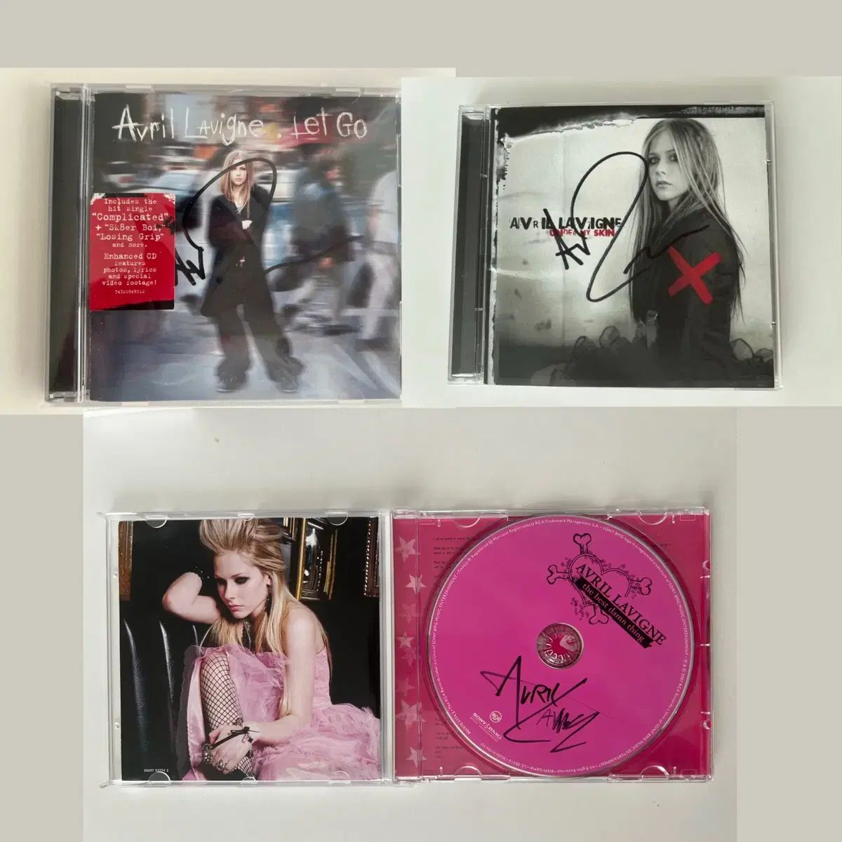 アヴリル・ラヴィーン サイン入りCD アヴリル ラビン サイン CD セット - メルカリ