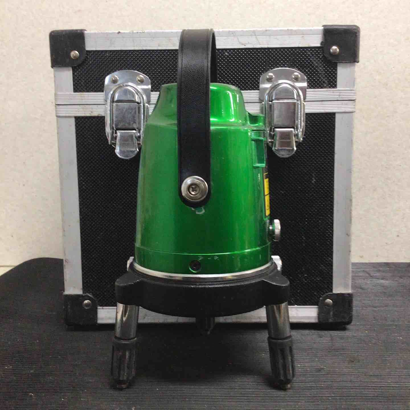 ☆KDS レーザー墨出し器 ATL-D1RG【町田店】 ☆KDS レーザー墨出し器 ATL-D1RG【町田店】 - メルカリ