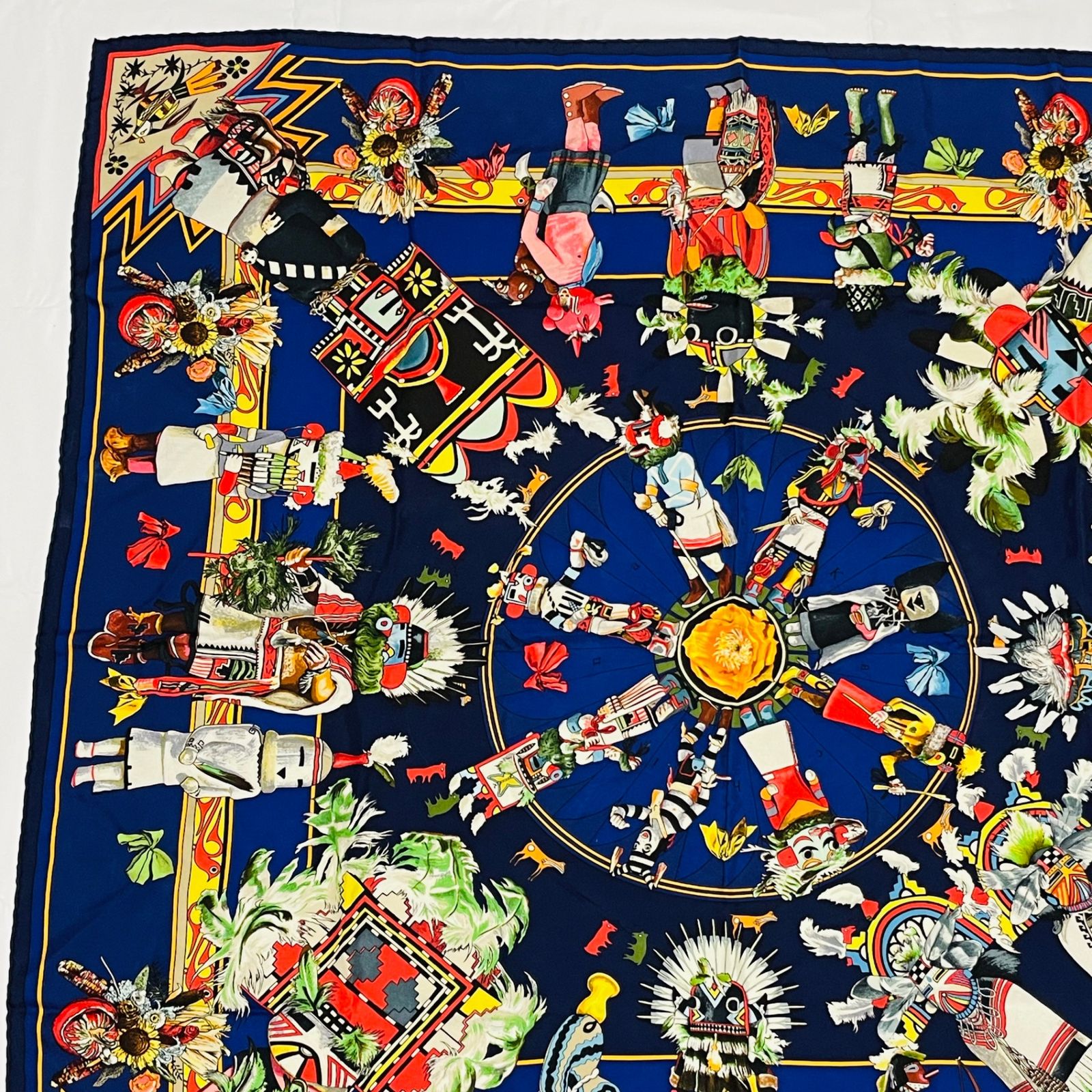 HERMES エルメス カレ90 Kachinas カチナ 民族 ブルー x マルチ