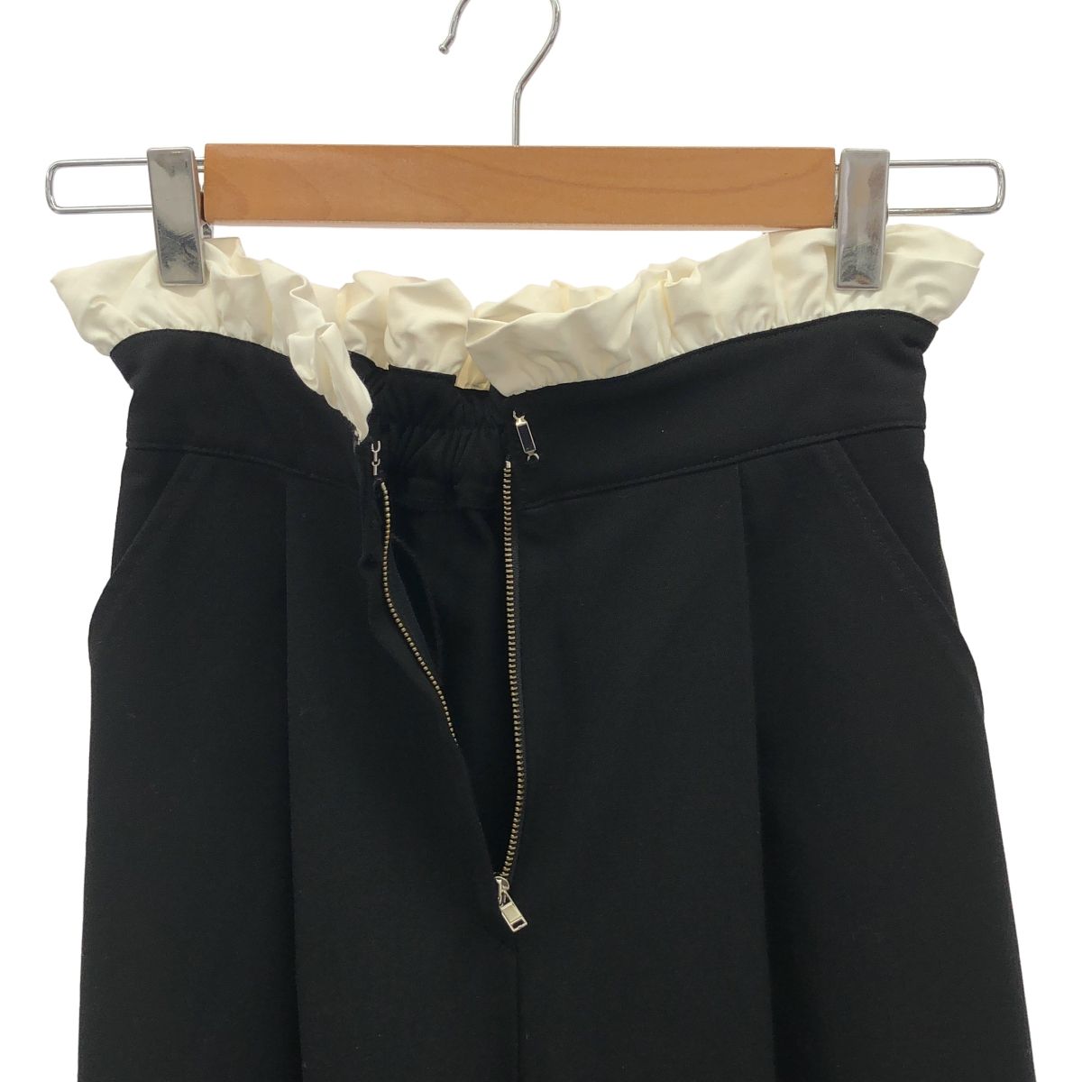 パンツ HIAND Frill Shortpants Frill Shortpants - HIAND