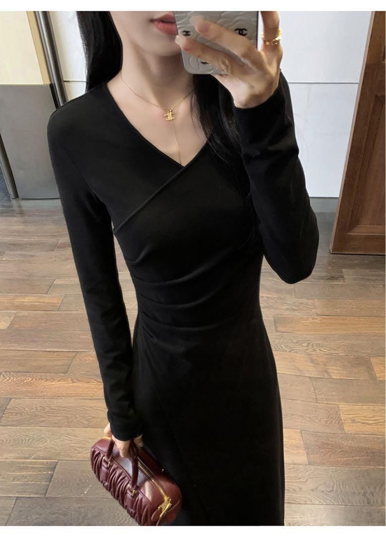 ハイエンドブラックVネックタイトワンピ 春のモテファッション女子会デート用