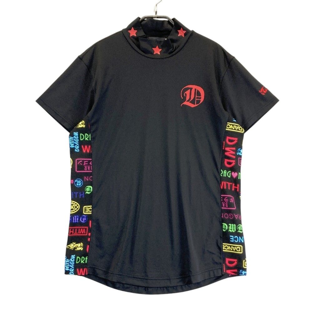 サイズ：2 DANCE WITH DRAGON ダンスウィズドラゴン  ハイネック半袖Tシャツ  ブラック系 [240101243549] ゴルフウェア メンズ ストスト サイズ：2 DANCE WITH DRAGON ダンスウィズドラゴン ハイネック